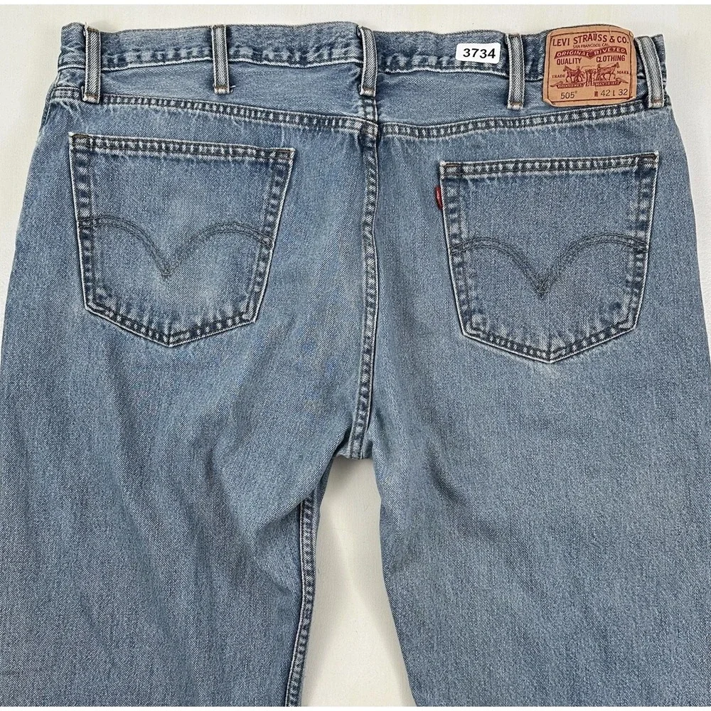 Y2K Levi's 505 Jeans Men's 42x32 Regular Fit 100% Cotton Straight Leg Light Wash